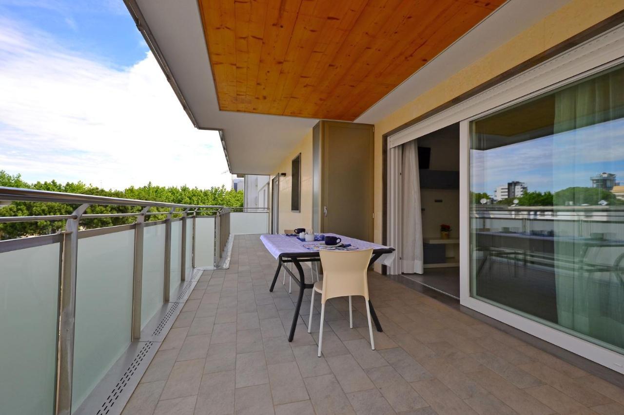 Apartments in Lignano 21701 Lignano Sabbiadoro Esterno foto