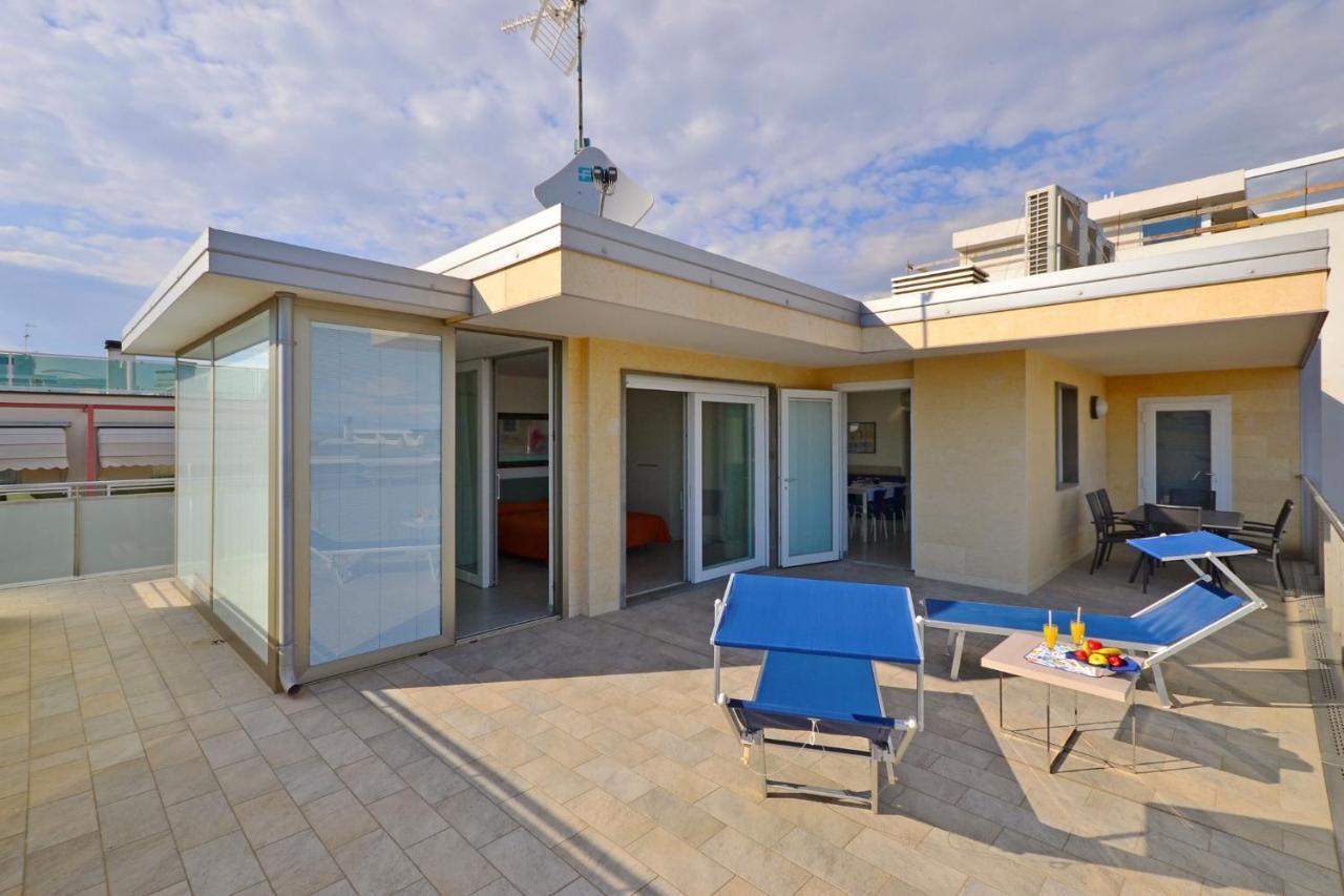 Apartments in Lignano 21701 Lignano Sabbiadoro Esterno foto